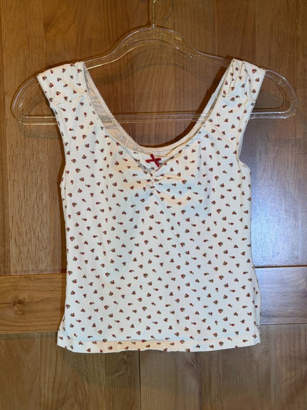 Brandy Melville Floral Lace Trim Tank Top